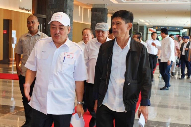 Hajiji ganti Stephen Jimbangan, dilantik sebagai presiden Gagasan Rakyat