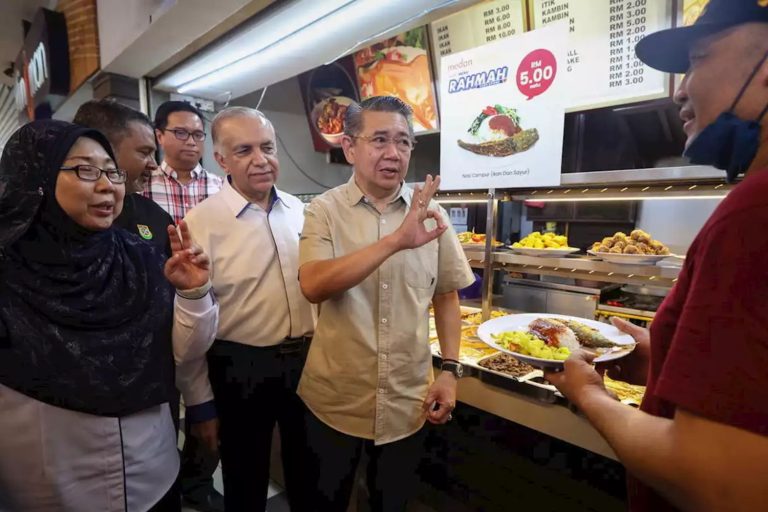 Salahuddin tegaskan, tiada perbelanjaan diperuntukkan kerajaan dalam pelaksanaan Menu Rahmah