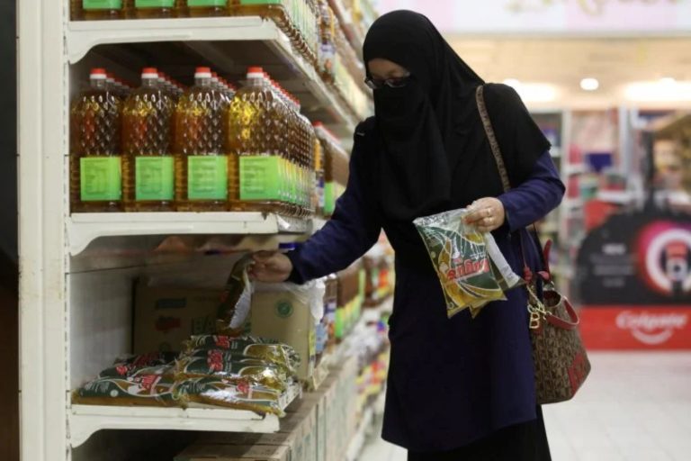 Bekalan minyak masak bersubsidi, KPDN jamin mencukupi