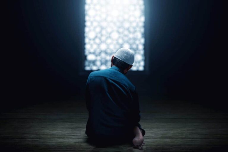 Menghidupkan Malam Ramadan Menjadi Penghapus Dosa