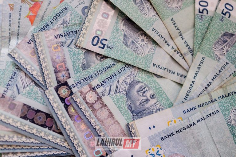 Ringgit mengukuh, kembali ke paras 4.70