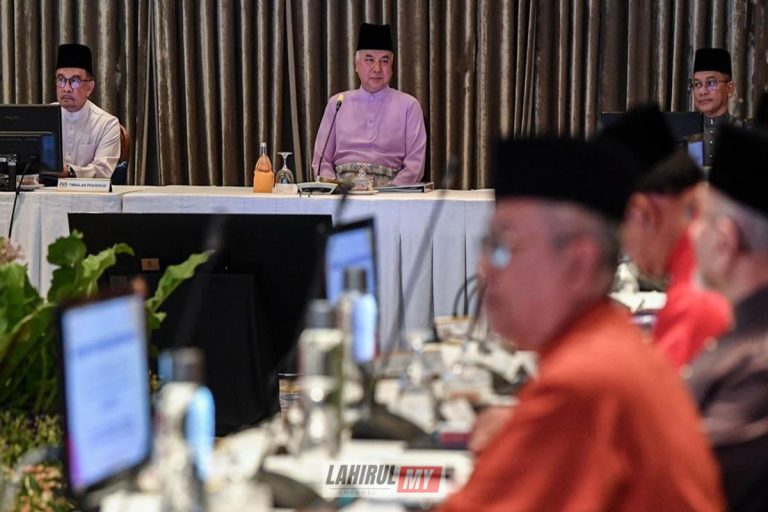 Jangan serahkan tanggungjawab kepada golongan rasuah dan salah guna kuasa