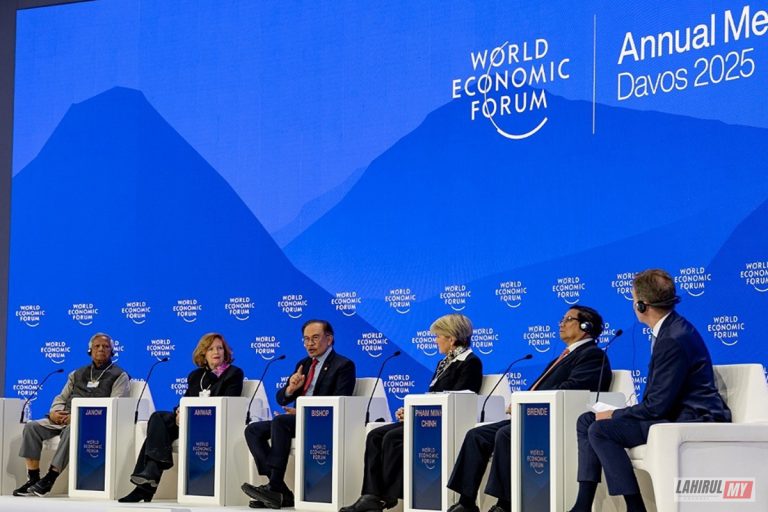 Kepengerusian Malaysia dalam ASEAN beri harapan untuk tangani konflik panjang di Myanmar – Julie Bishop