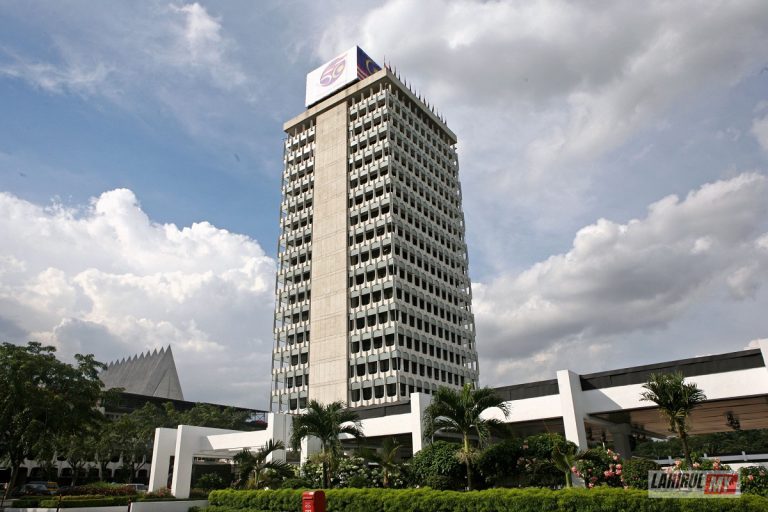 Pengurusan dana awam dan kes buli antara isu dibahas Dewan Rakyat hari ini